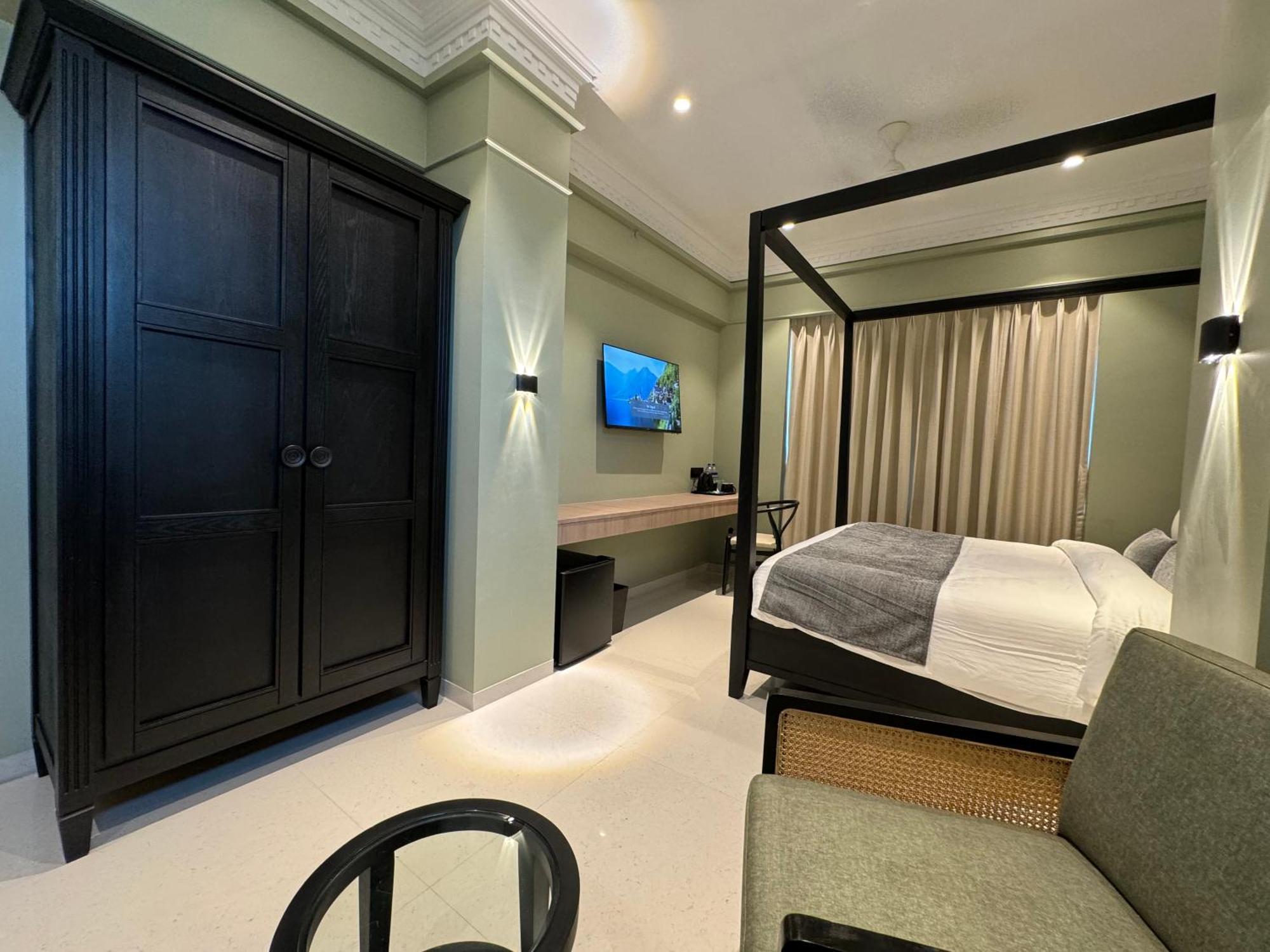 Hotel Mumbai House, Malad Ngoại thất bức ảnh