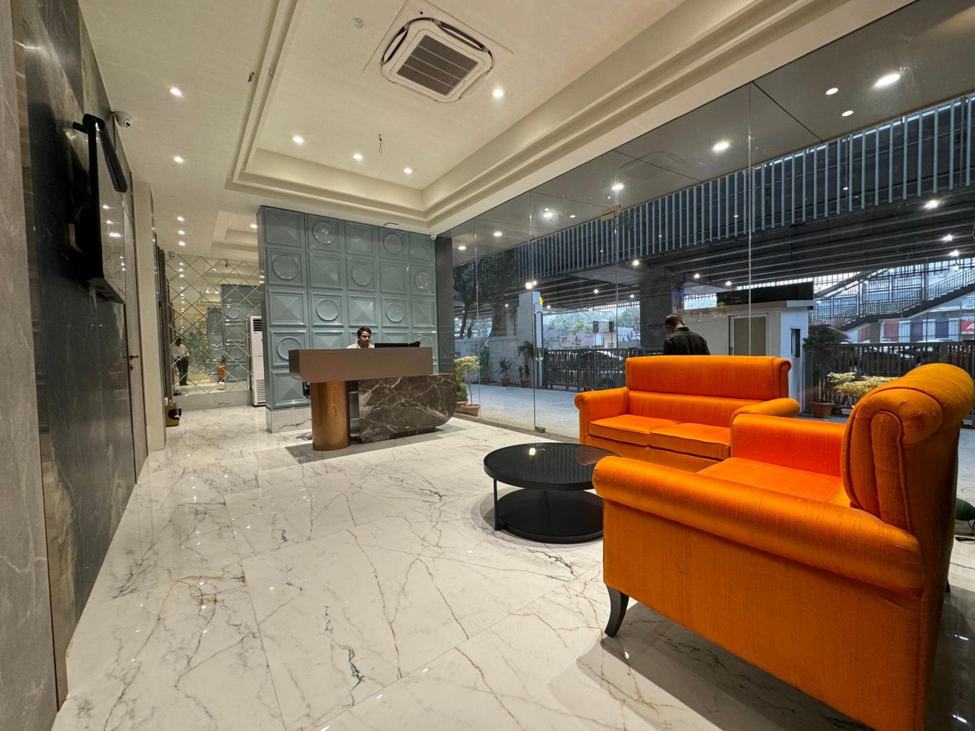Hotel Mumbai House, Malad Ngoại thất bức ảnh