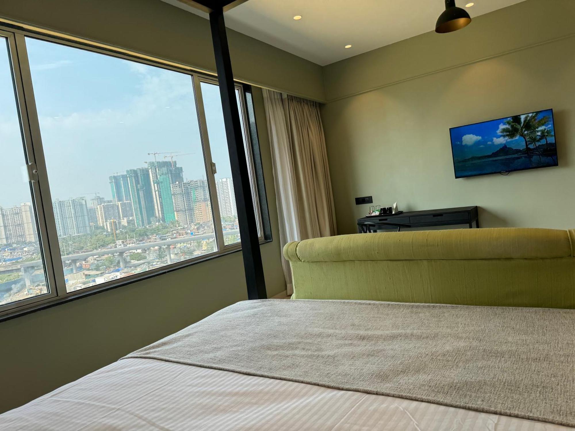 Hotel Mumbai House, Malad Ngoại thất bức ảnh
