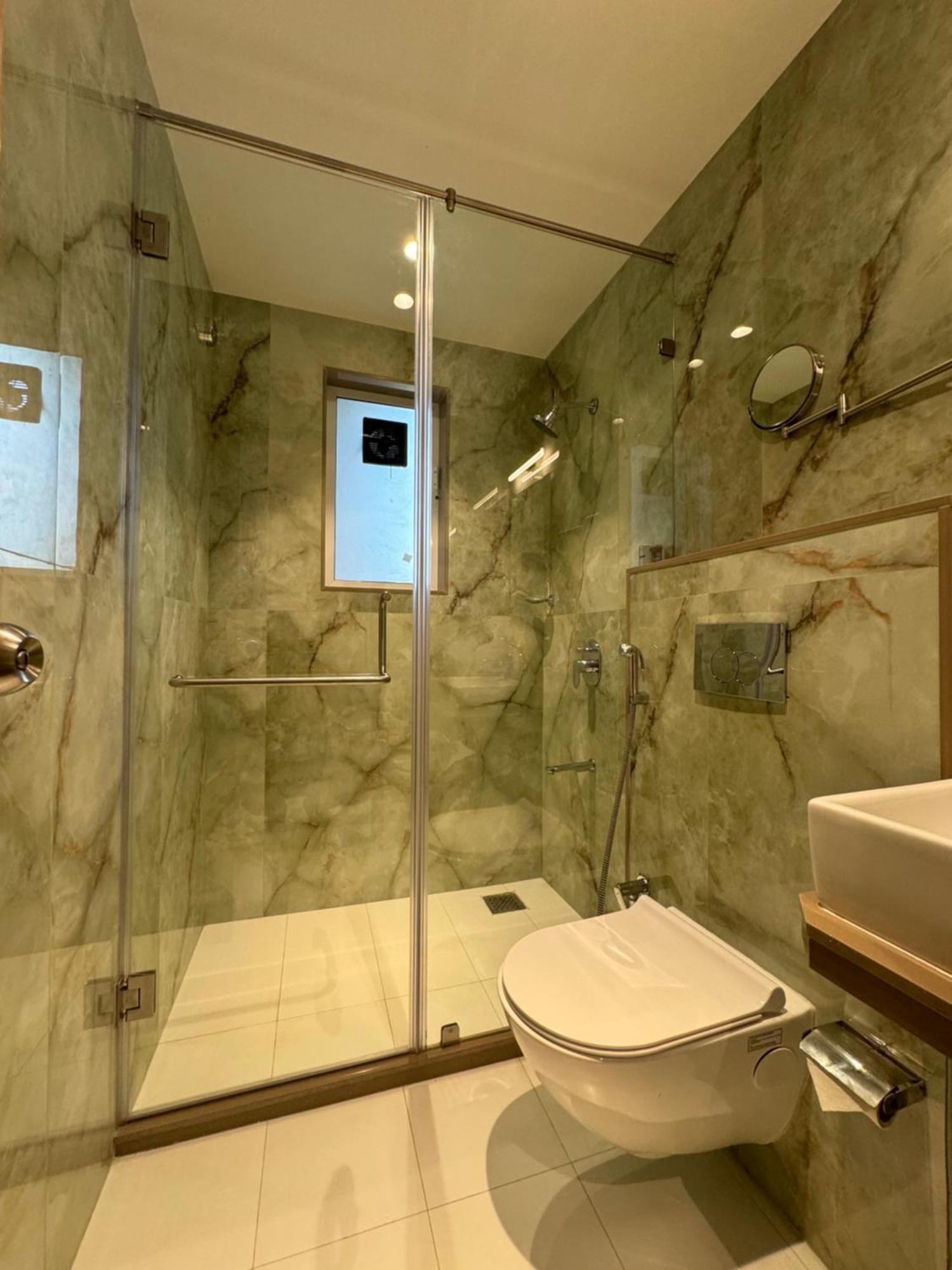 Hotel Mumbai House, Malad Ngoại thất bức ảnh